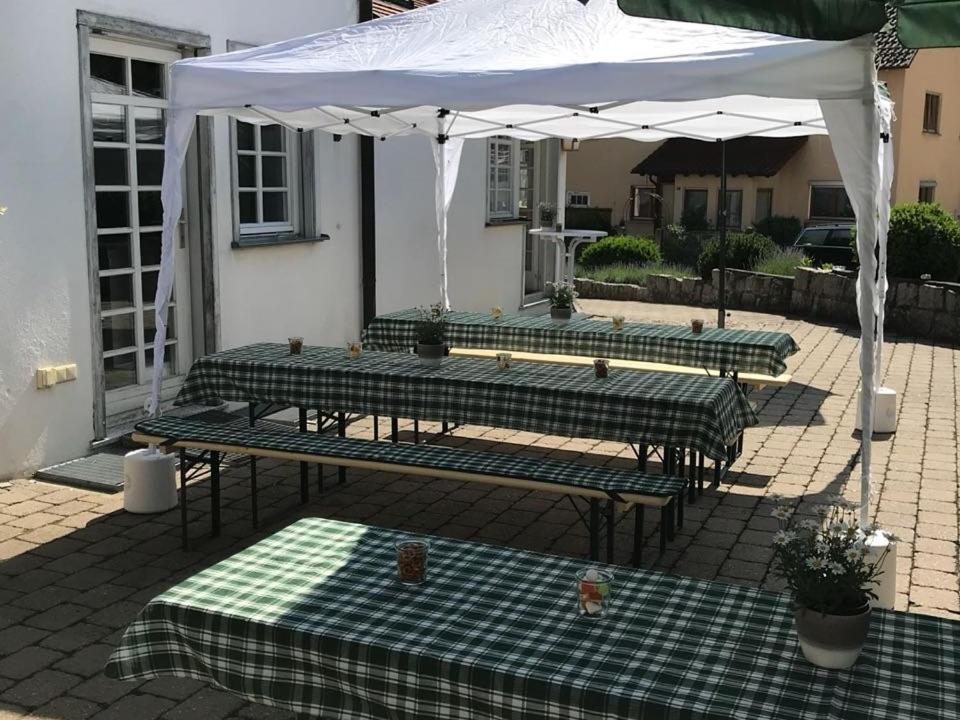 Hotel Hohe Schule Bad Überkingen Exteriör bild